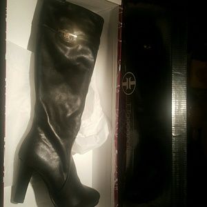 Women's Knee high high heel leather boots